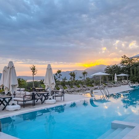 Montenegro Lodge Kavač Екстериор снимка Sunset at the hotel