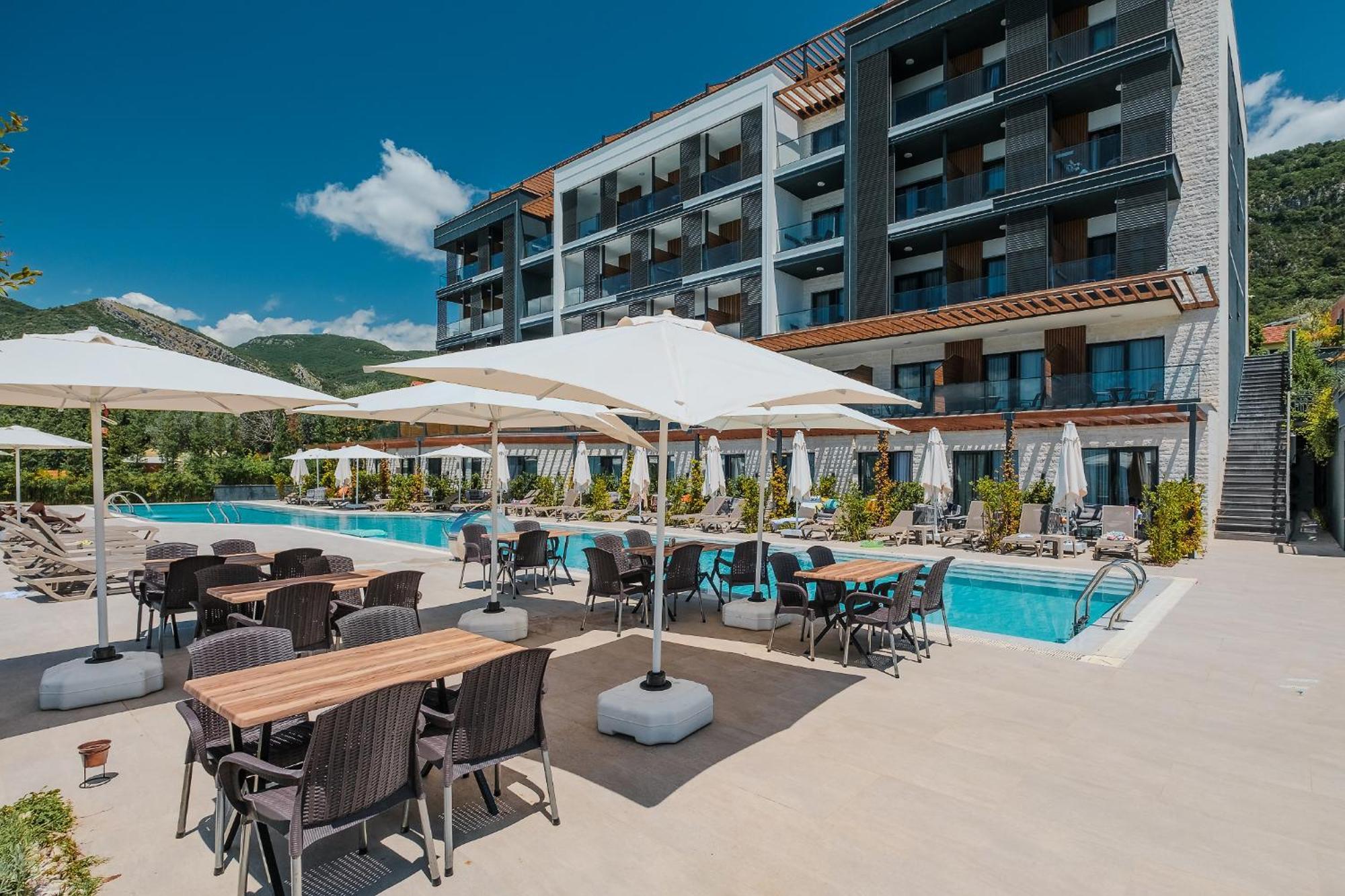 Montenegro Lodge Kavač Екстериор снимка