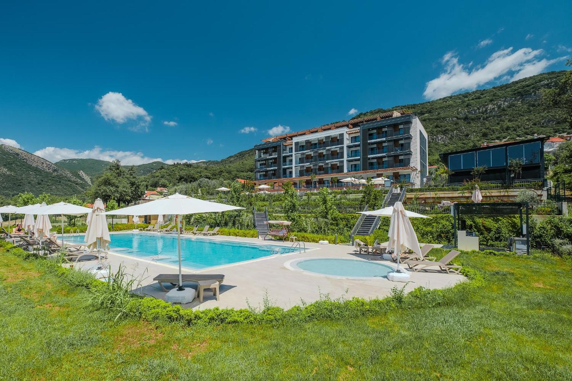 Montenegro Lodge Kavač Екстериор снимка